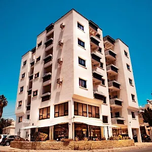 Olive Island , Larnaca Cypr